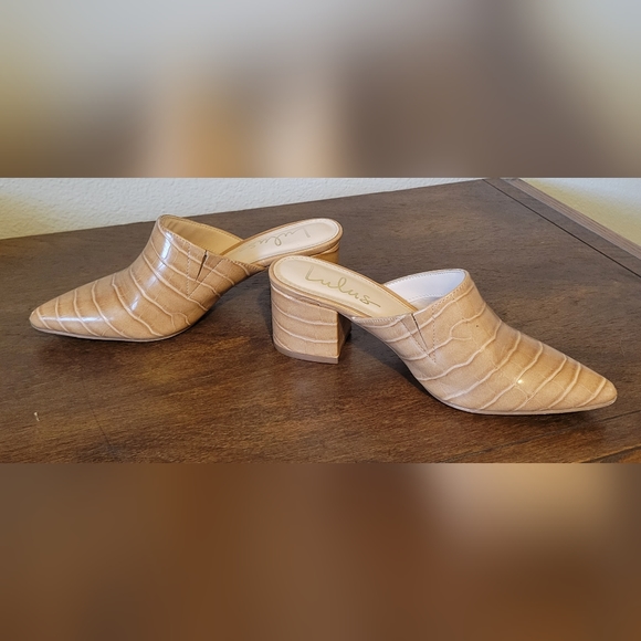 Lulus natural crocodile-embossed pointed toe mules size 5.5 - Picture 6 of 7